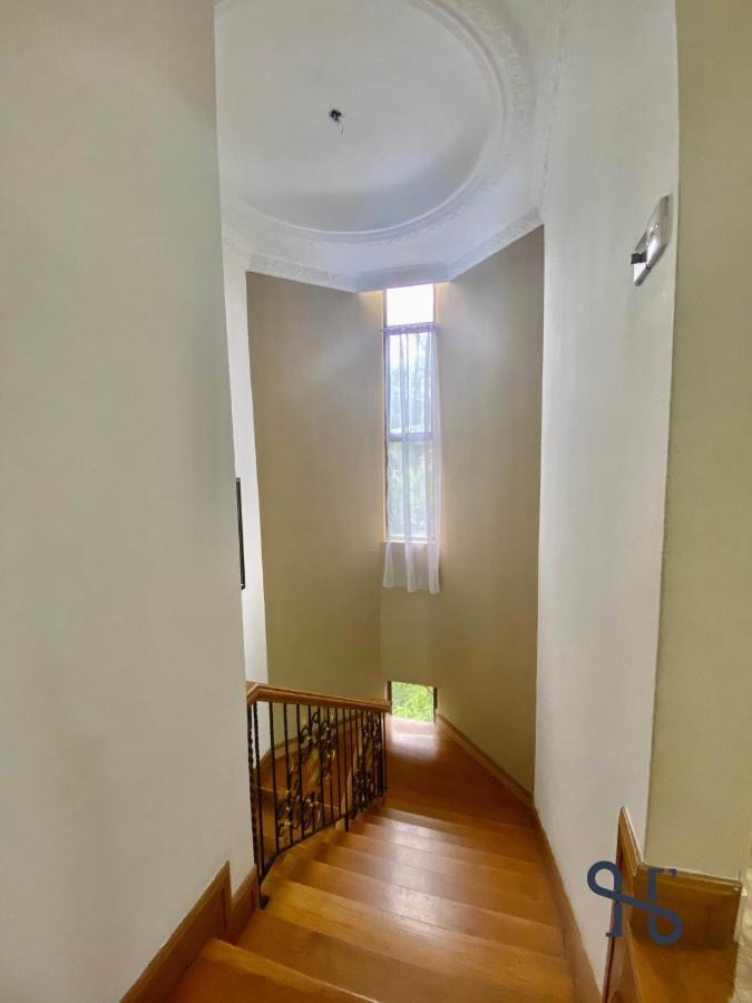 Glencove By Homesuite' Vila
