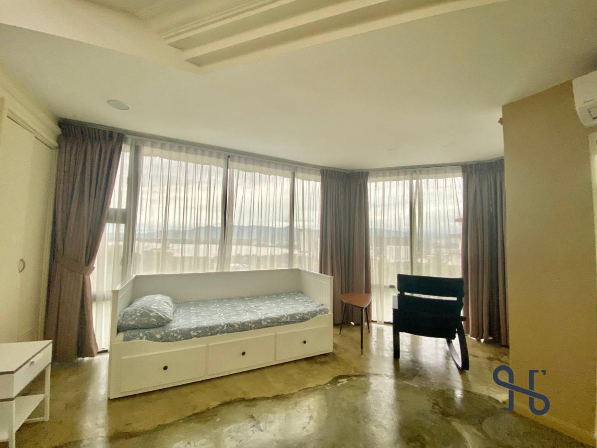 Glencove By Homesuite' Vila